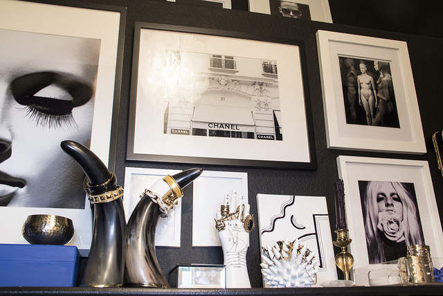 the aestate closet black white gallery wall 1-1