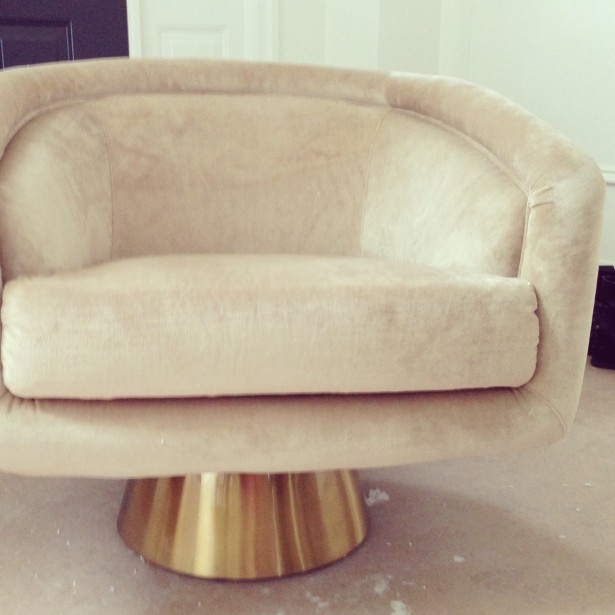 219 jonathan adler chair