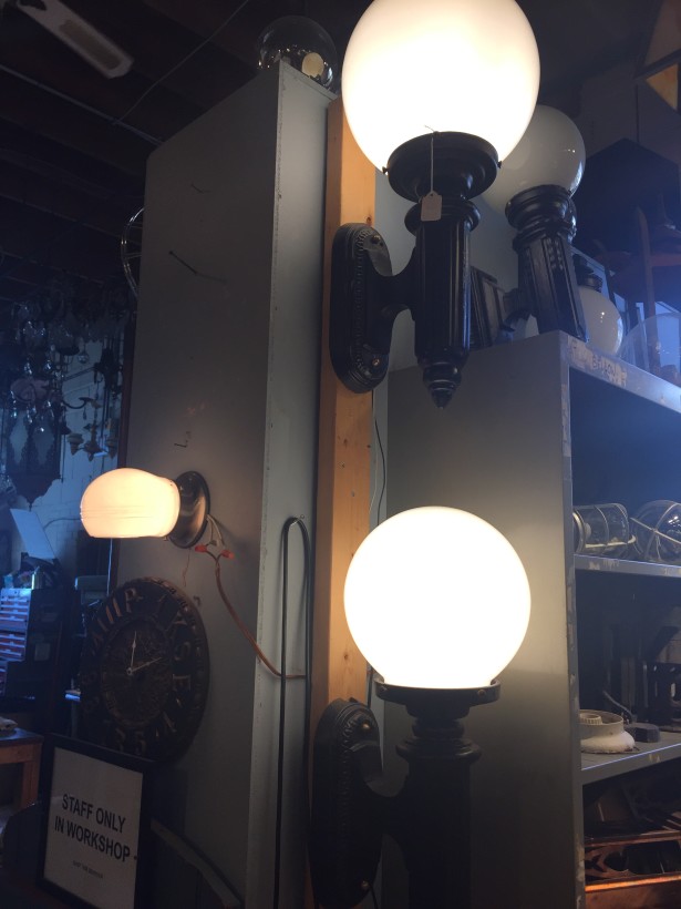 ect flip the door store